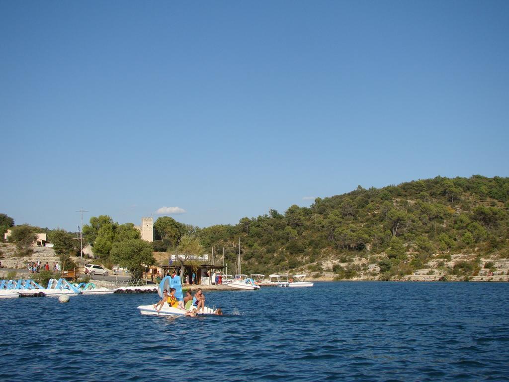 Camping La Grangeonne Esparron-de-Verdon Dış mekan fotoğraf